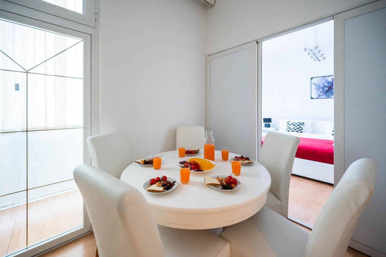Bright And Modern 1Bdr Apartment In The Center Sarajevo Exterior photo